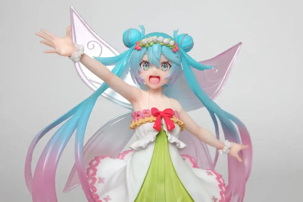 Hatsune Miku PVC Statue Hatsune 3rd season Spring Ver. Reissue 18 cm